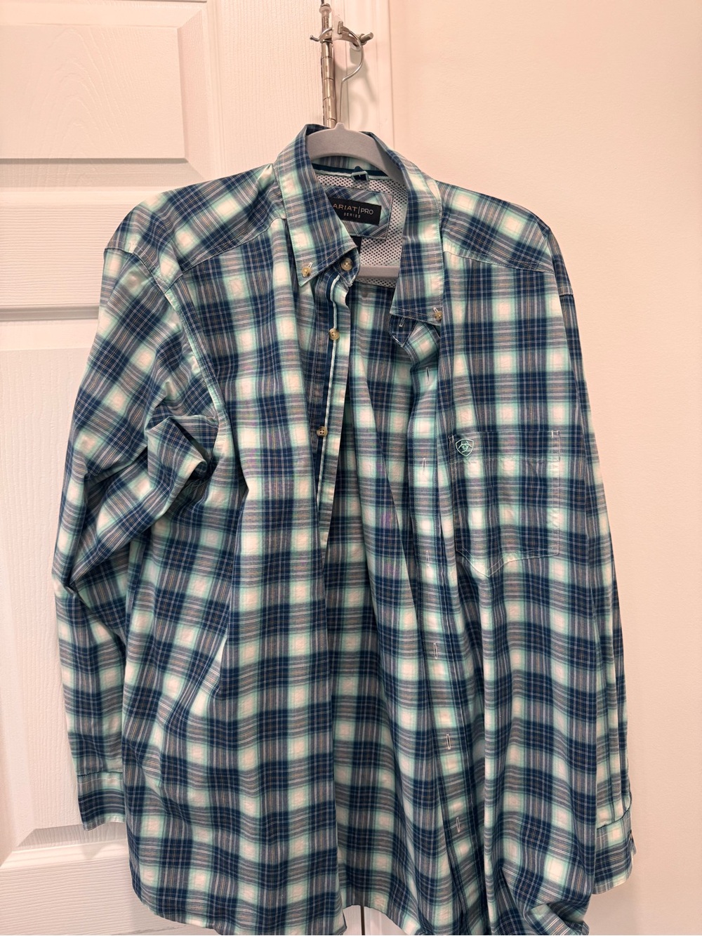 Ariat Men’s Pro Series Button-Down Shirt